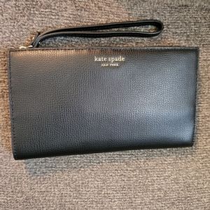 NWT Kate Spade black wristlet large wallet Sylvia